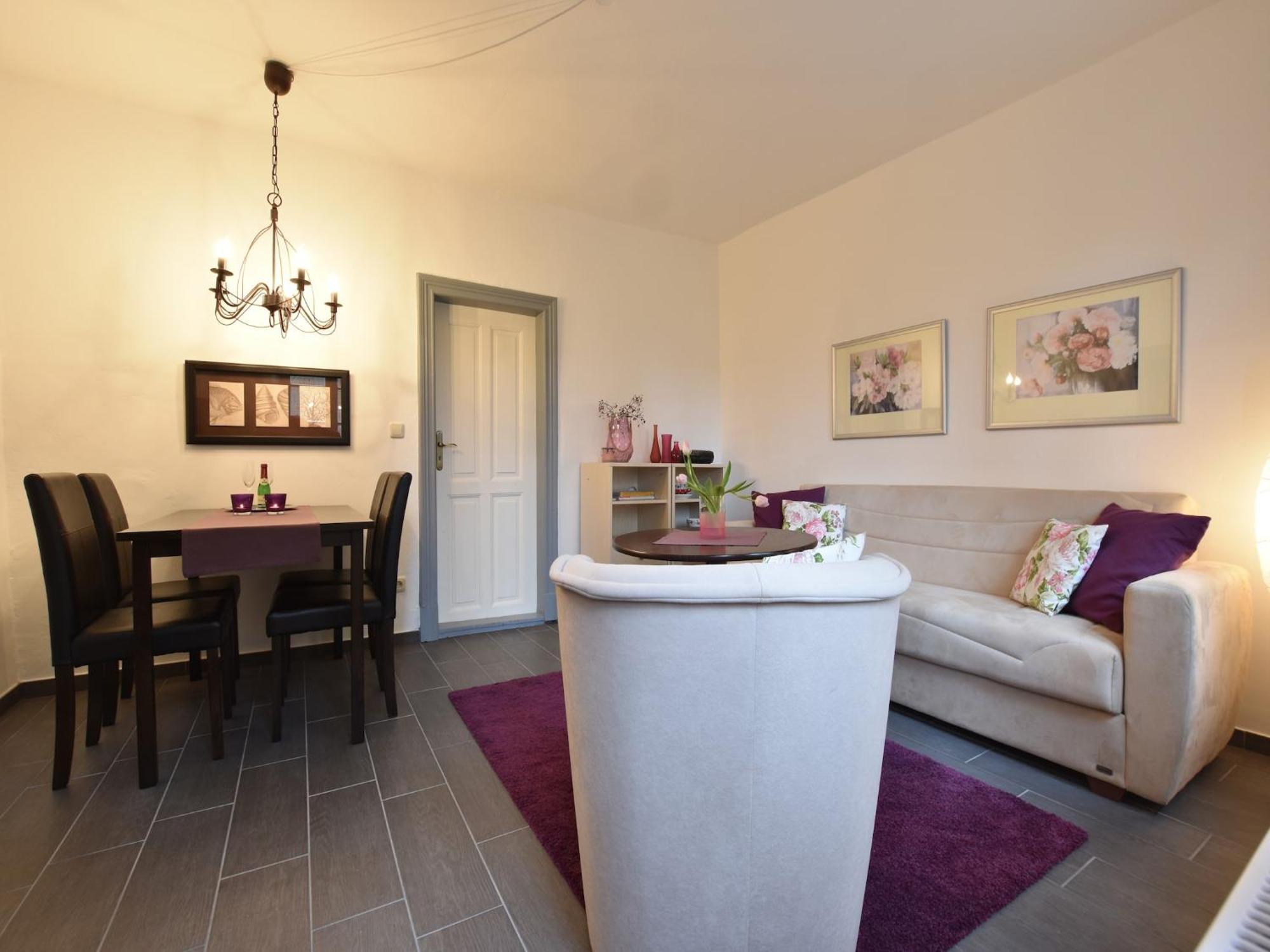 Apartment Lavish In Kl Tz With Nearby Klutz